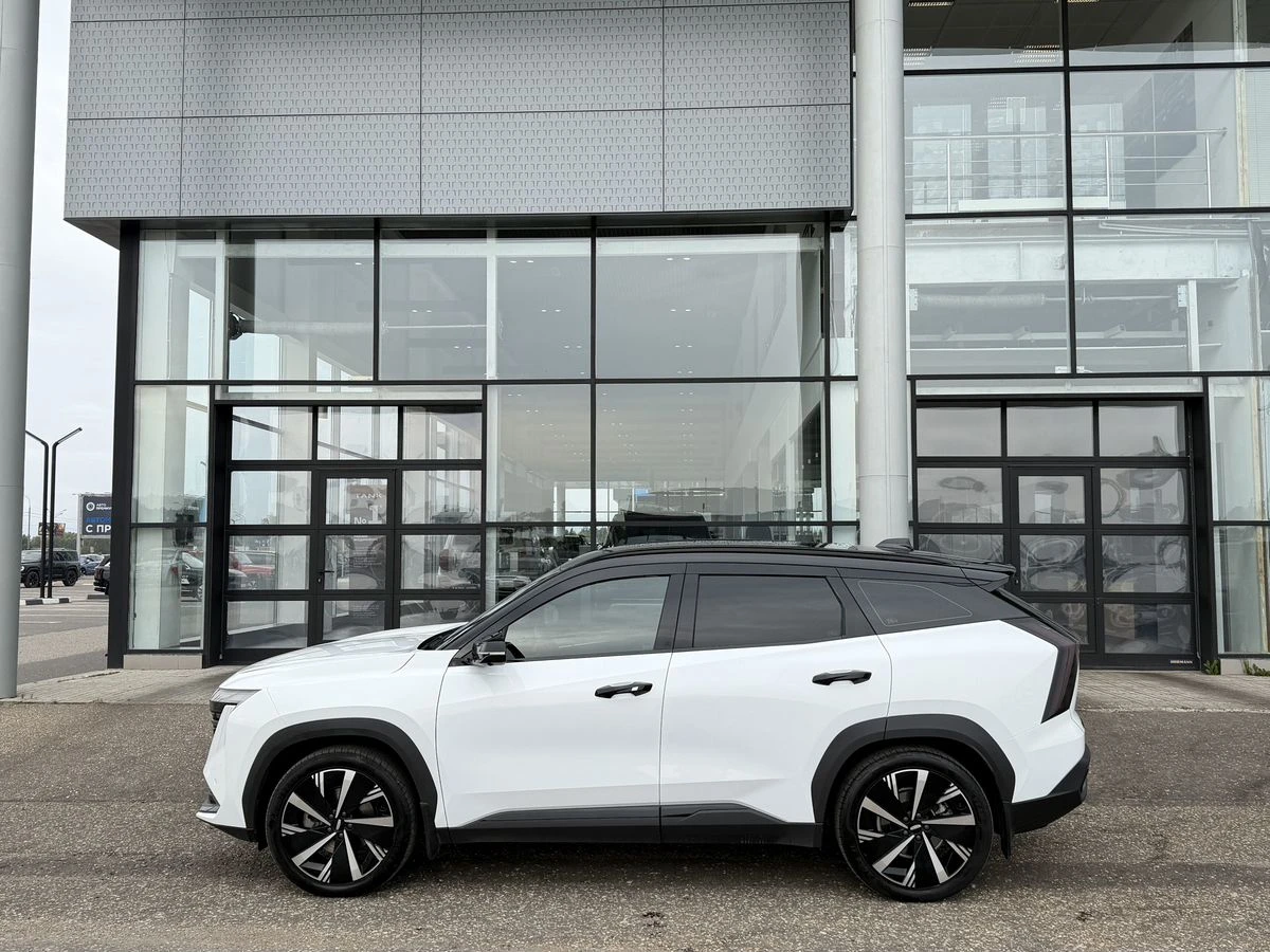Geely Atlas