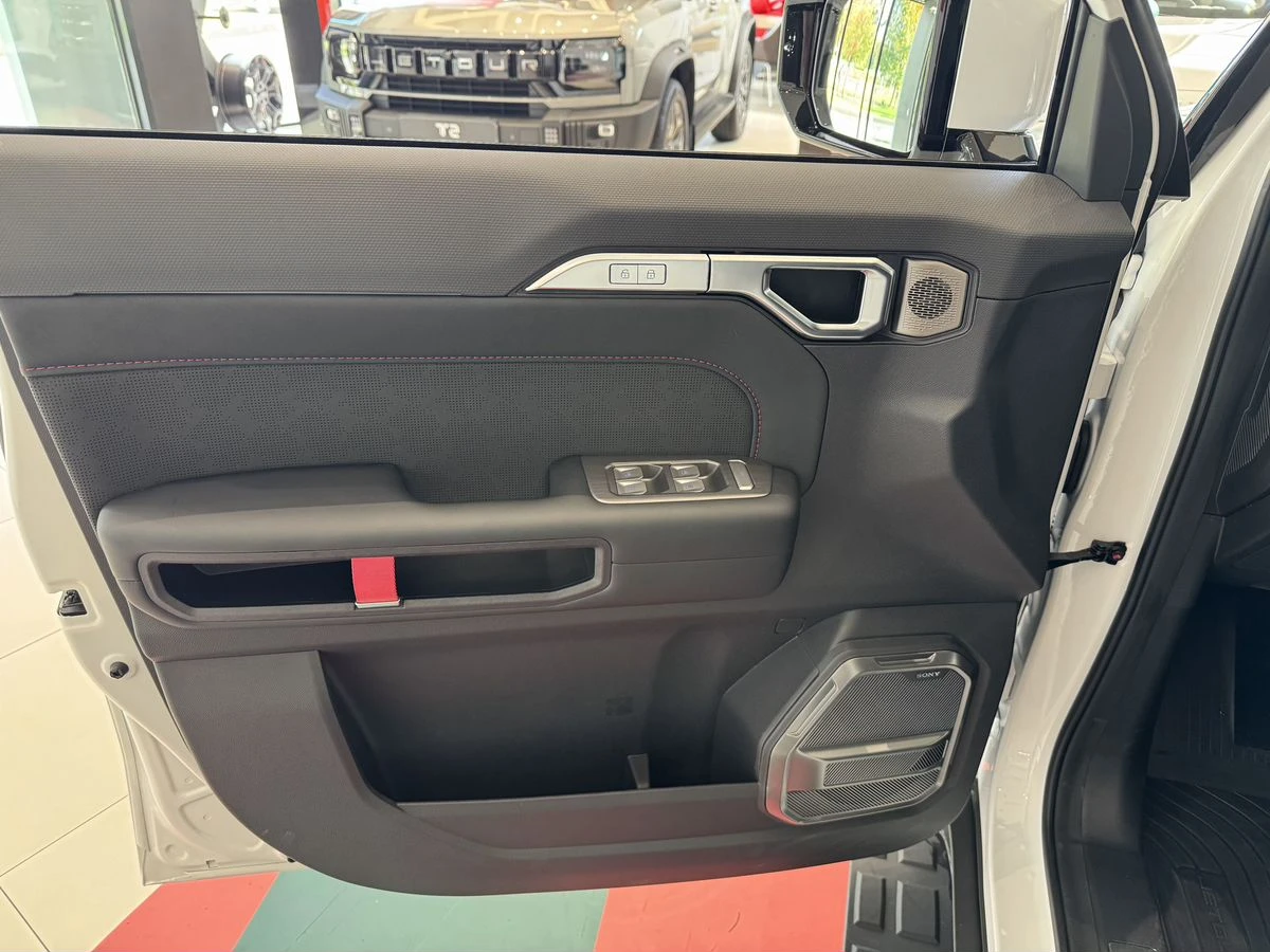 Jetour T2