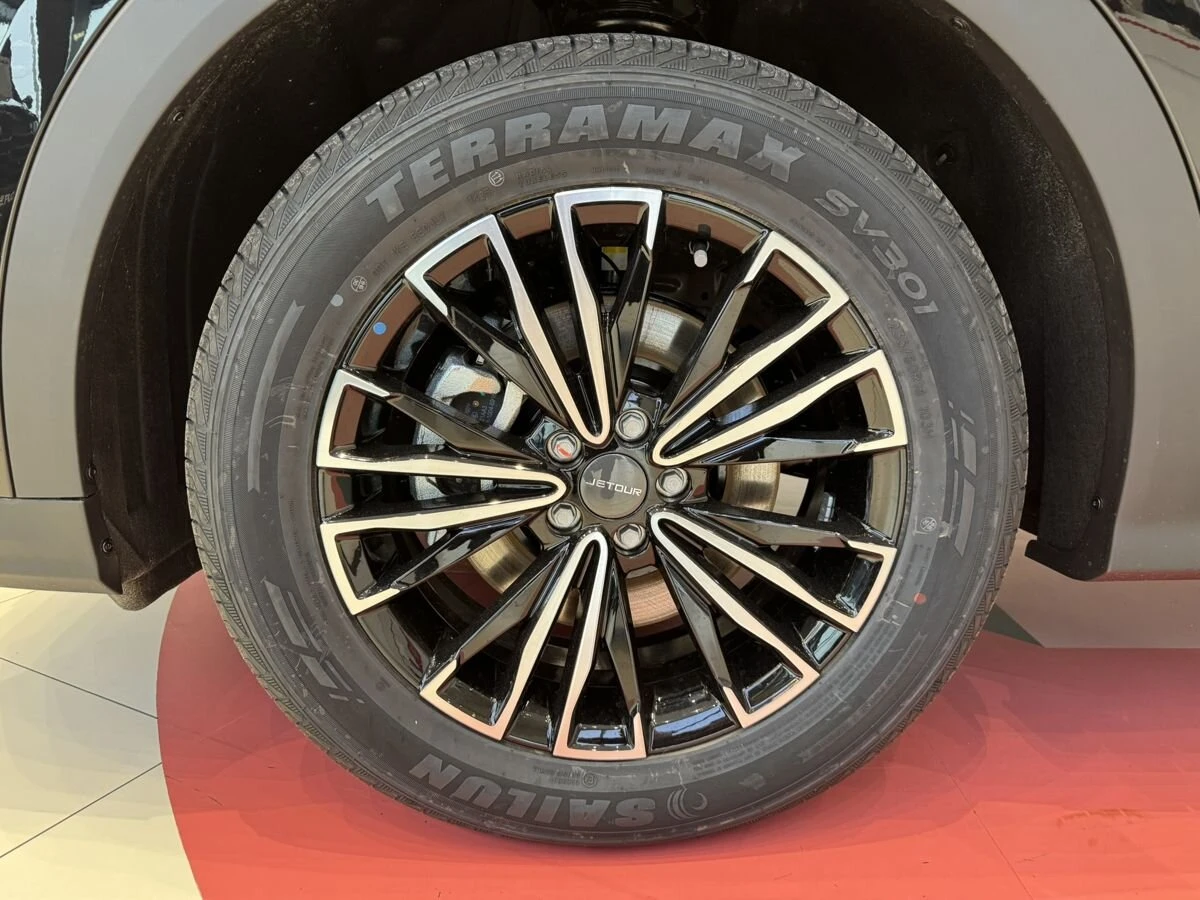 Jetour X70+