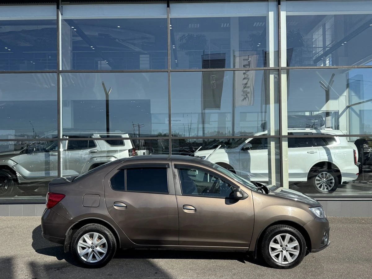 Renault Logan