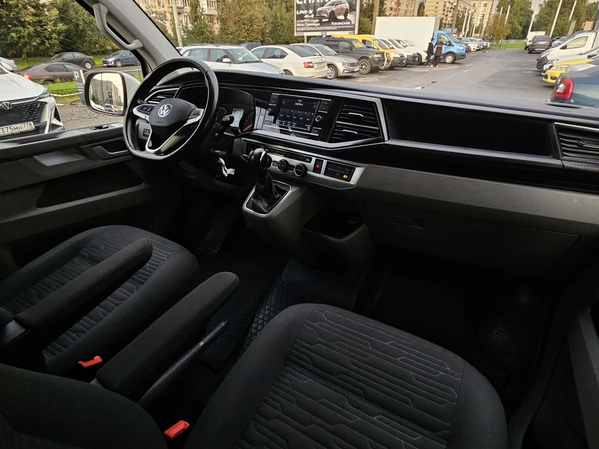 Volkswagen Caravelle
