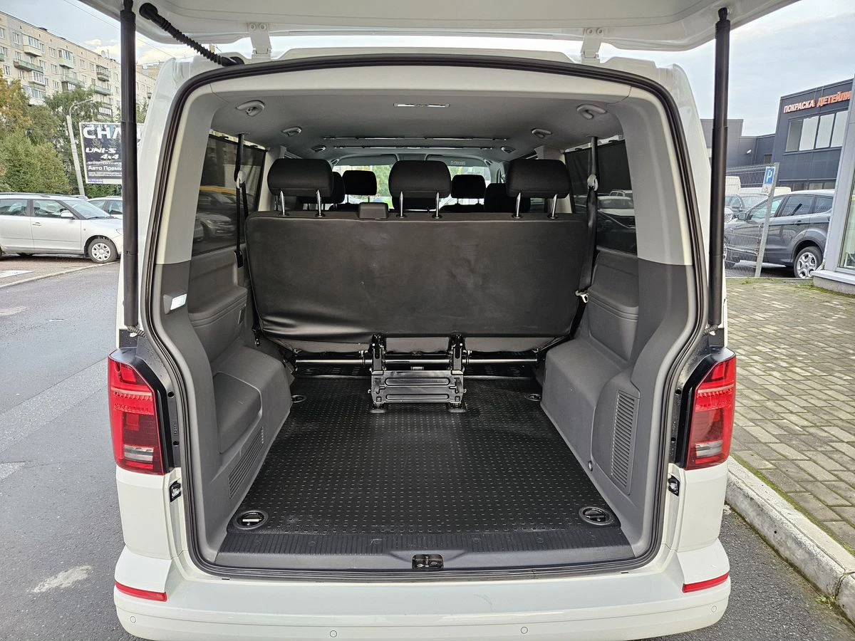 Volkswagen Caravelle