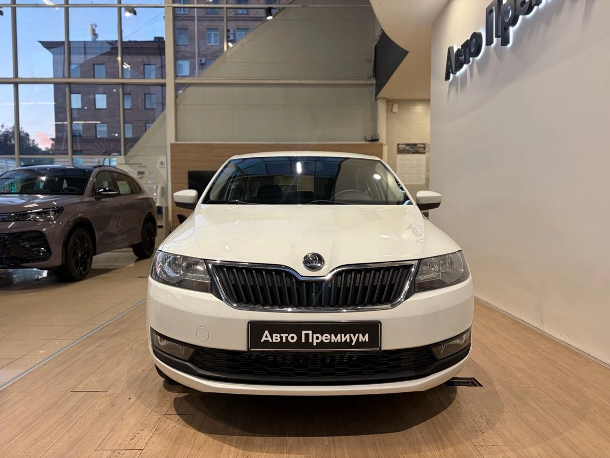 Skoda Rapid