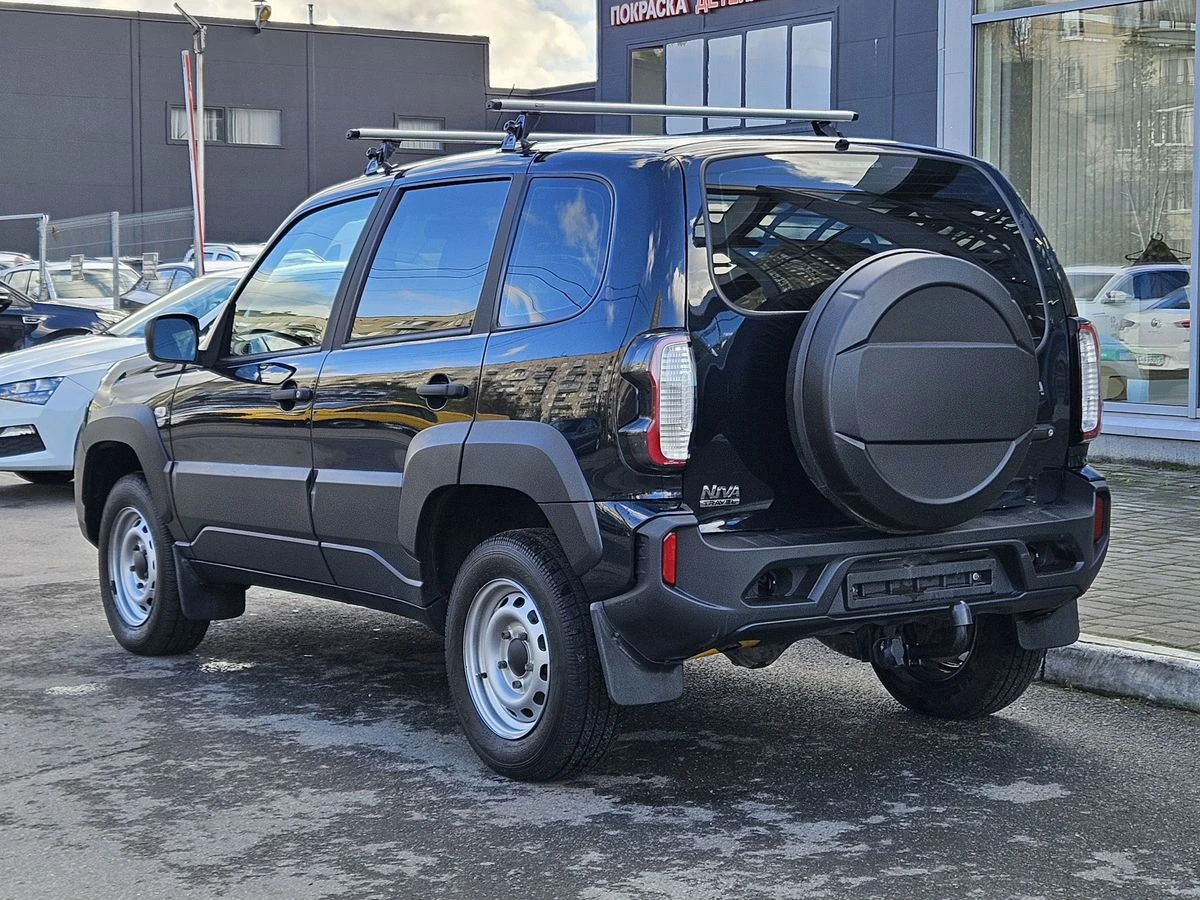 Lada (ВАЗ) Niva Travel