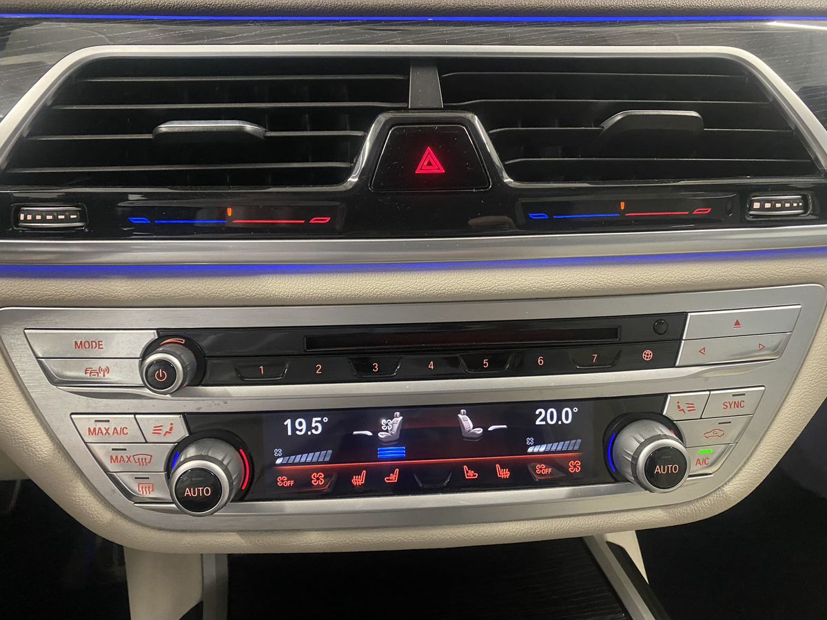 BMW 7 серии