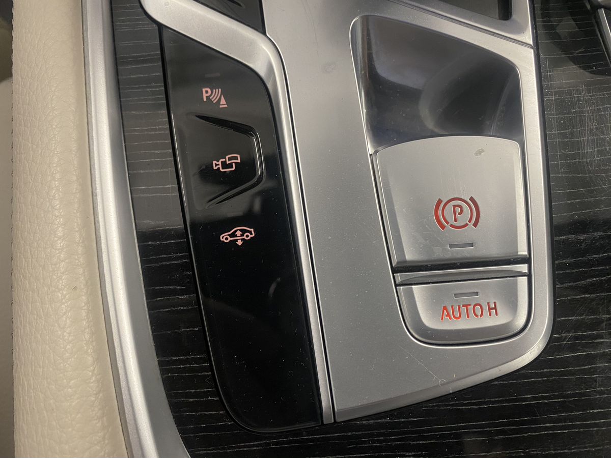 BMW 7 серии