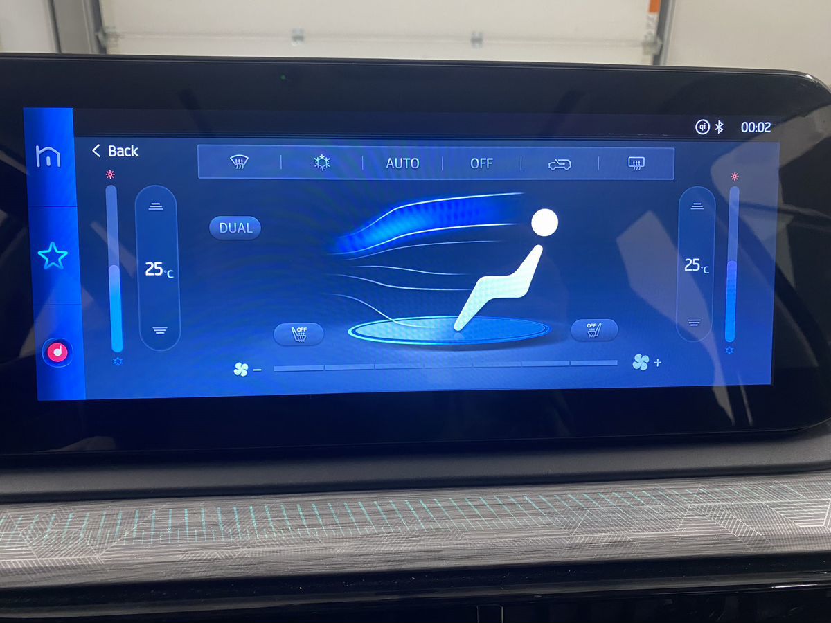 JAC JS6