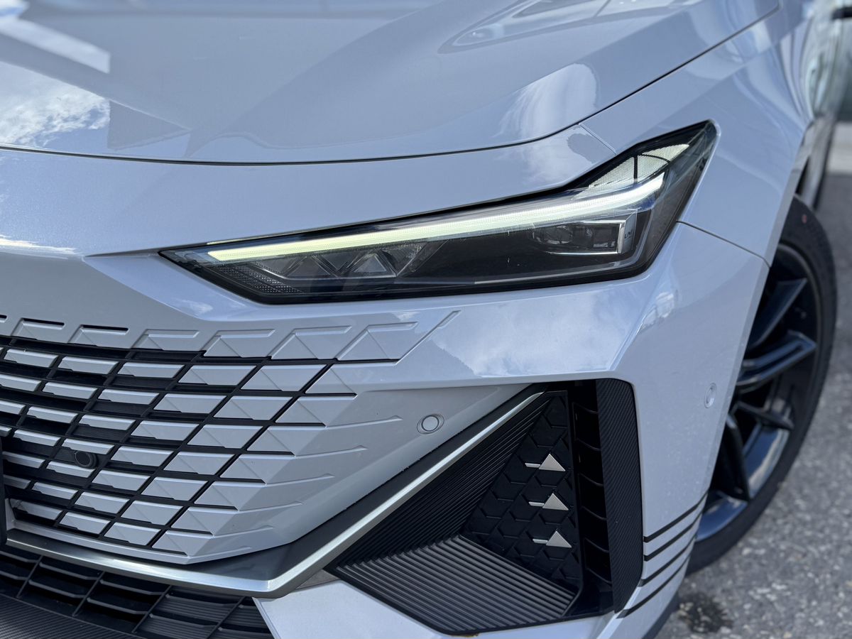 Changan UNI-V