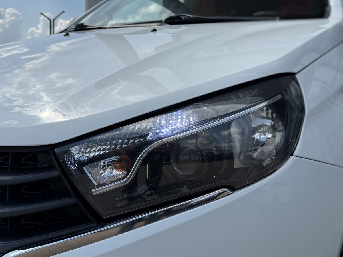 Lada (ВАЗ) Vesta