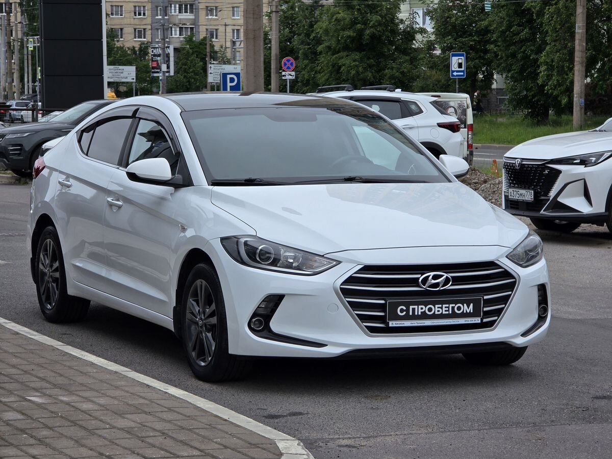Hyundai Elantra