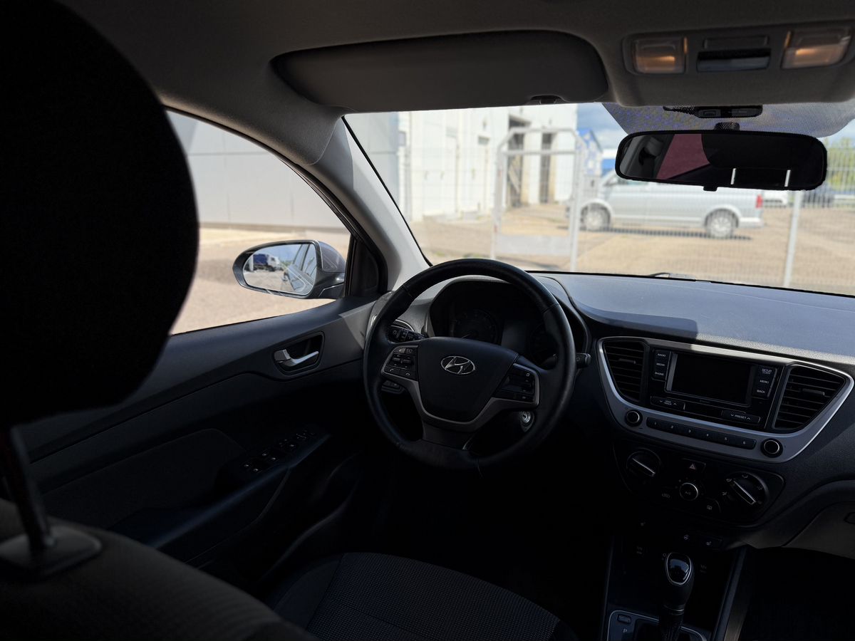 Hyundai Solaris