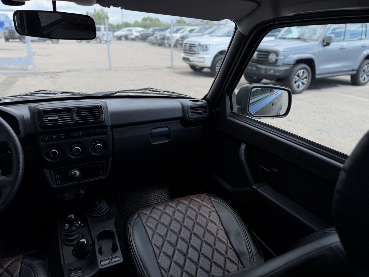 Lada (ВАЗ) Niva Legend