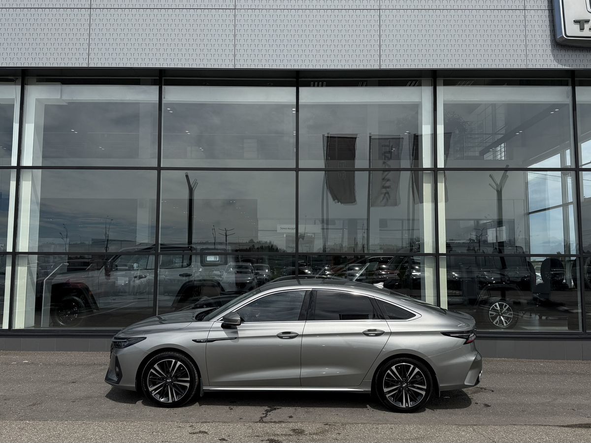 Chery Arrizo 8