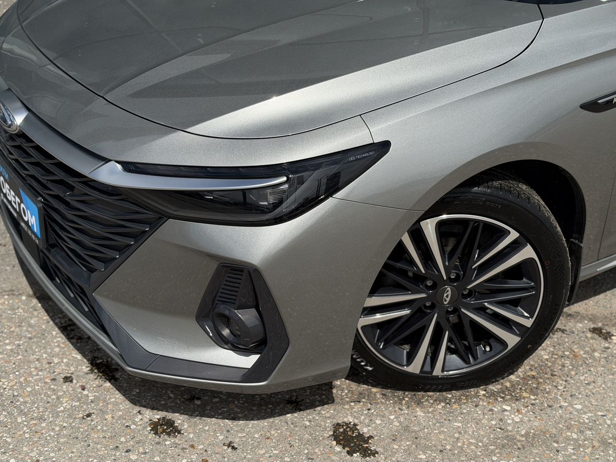 Chery Arrizo 8